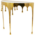 Table basse ou d'appoint en aluminium avec pieds à effet de fonte et plateau en verre fumé