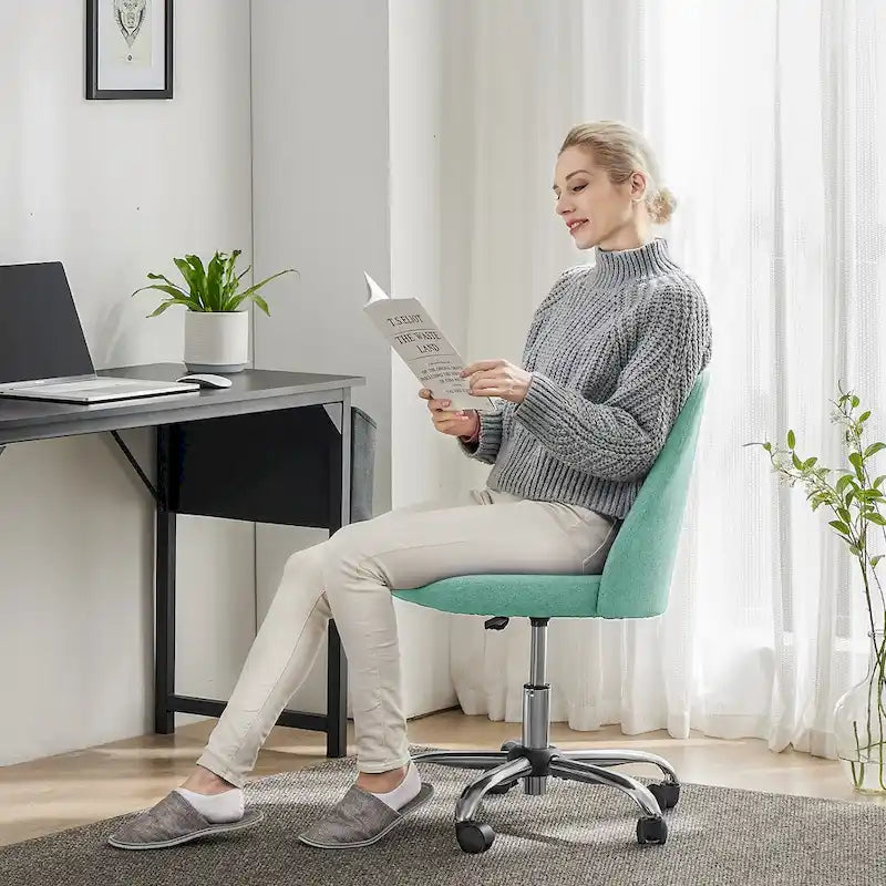 Chaise de bureau pivotante réglable à roulettes