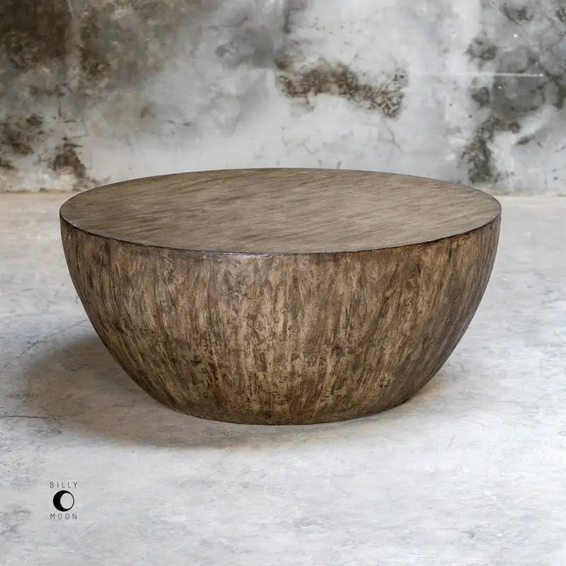 Table basse ronde en noyer vieilli - 42" de diamètre