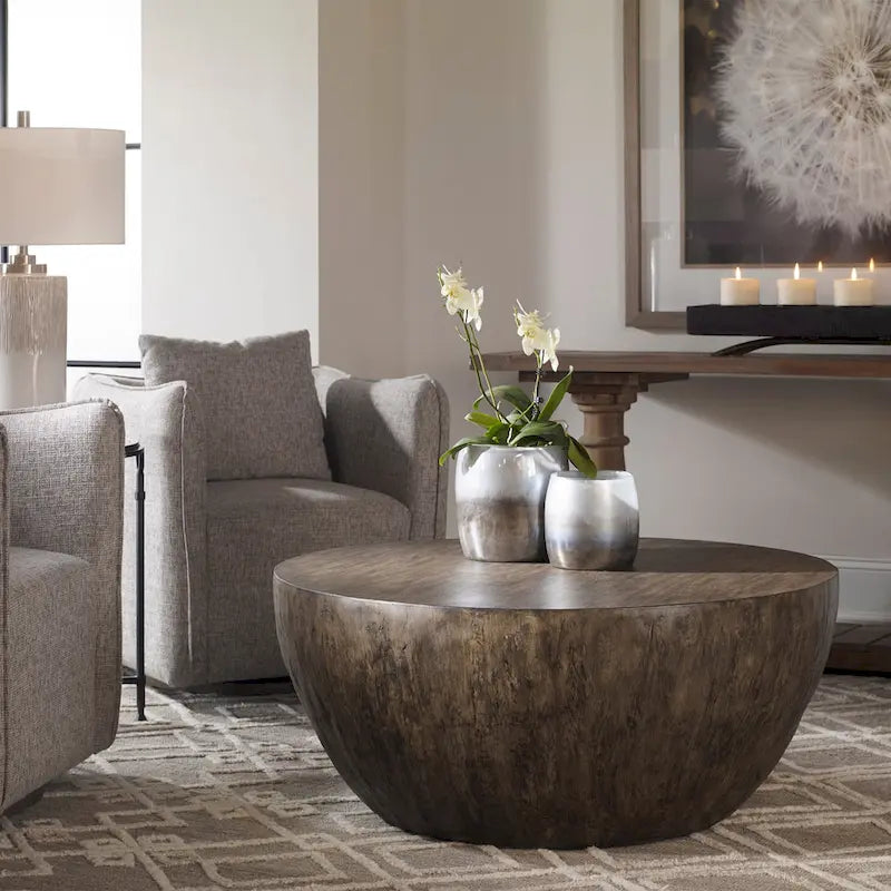 Table basse ronde en noyer vieilli - 42" de diamètre