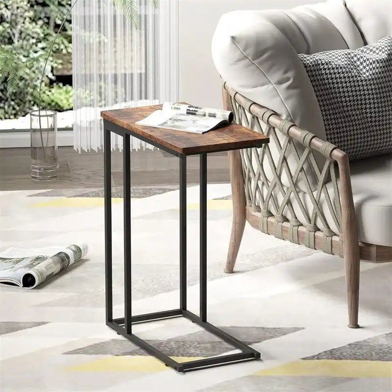 Petite table d'appoint en forme de C - 25,4 P x 46 L x 63,5 H cm